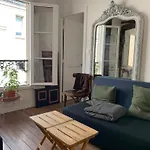 Nid douillet à Montmartre